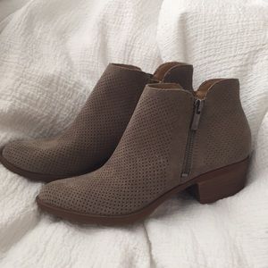 Lucky Brand booties size 6.5